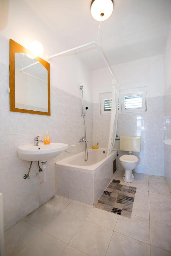 Apartments Bj Marina Εξωτερικό φωτογραφία