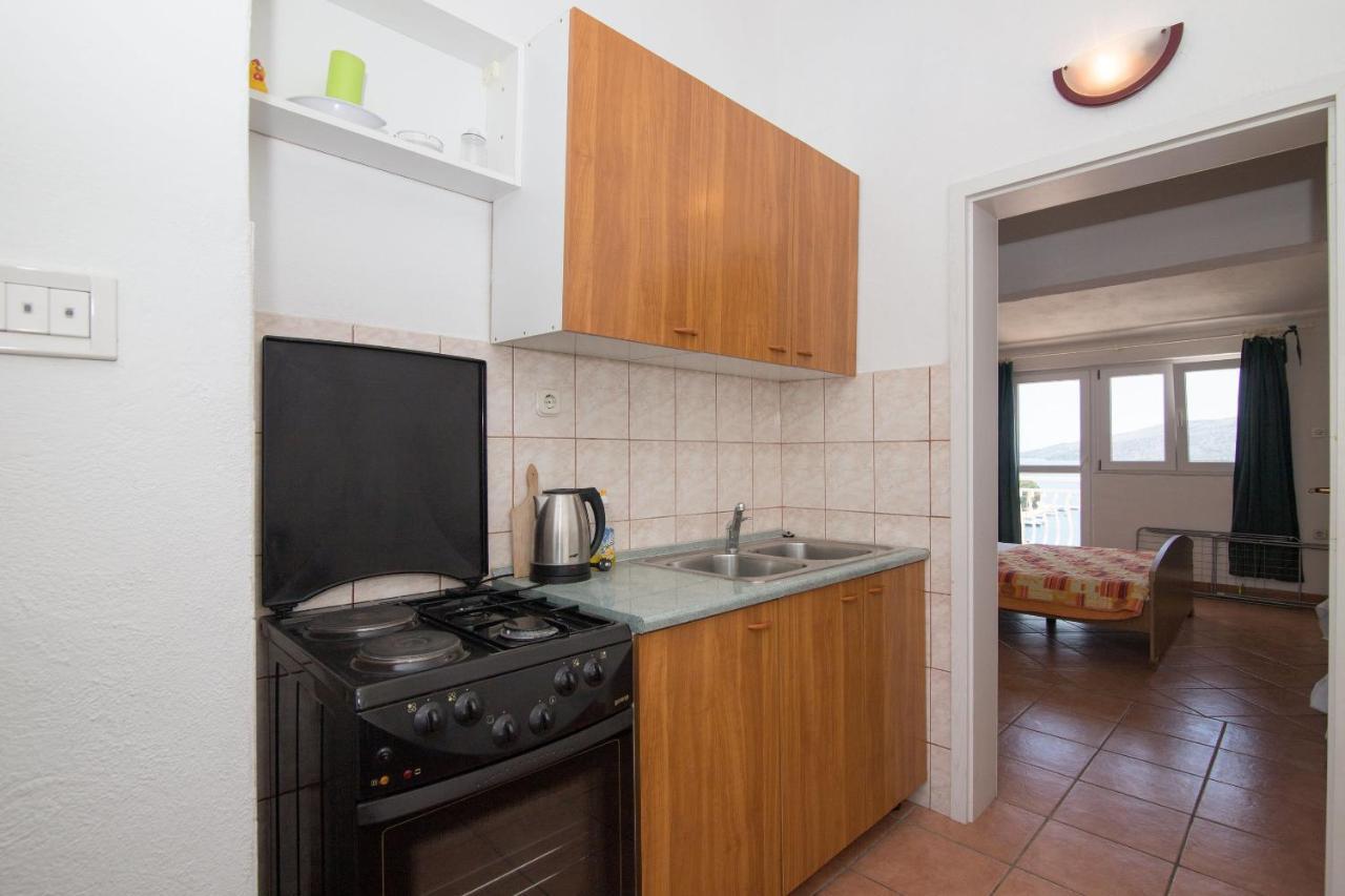 Apartments Bj Marina Δωμάτιο φωτογραφία