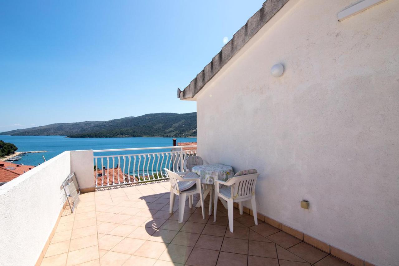Apartments Bj Marina Δωμάτιο φωτογραφία