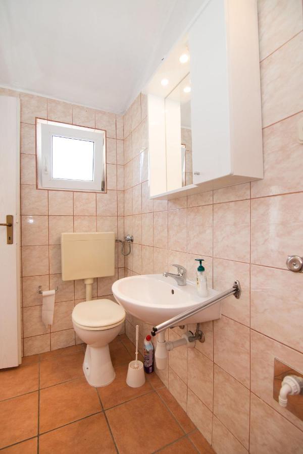 Apartments Bj Marina Δωμάτιο φωτογραφία