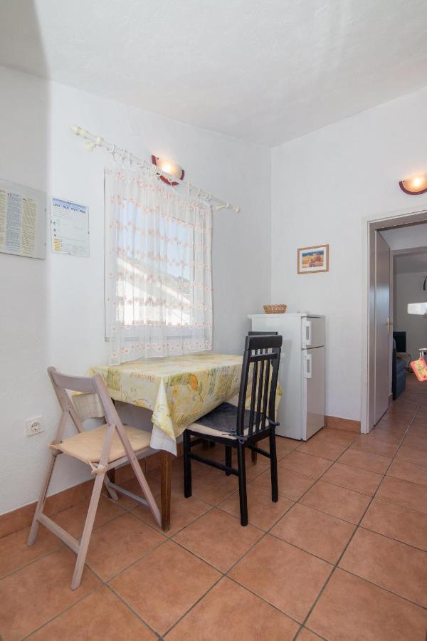 Apartments Bj Marina Δωμάτιο φωτογραφία