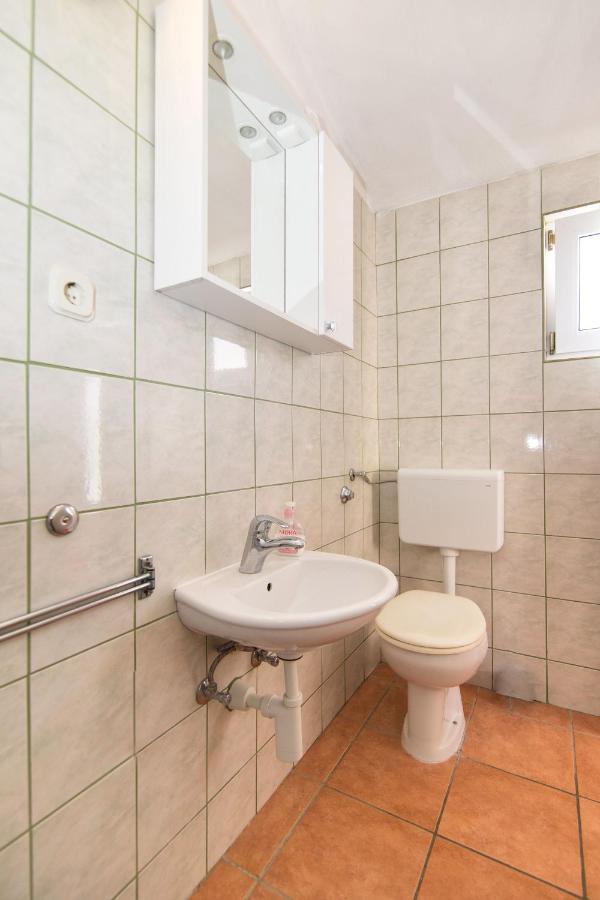 Apartments Bj Marina Δωμάτιο φωτογραφία